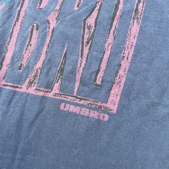Vintage Umbro Shirt Mens Large Navy Blue Double Sided Soccer Futbol Graphic Tee - Picture 3 of 9